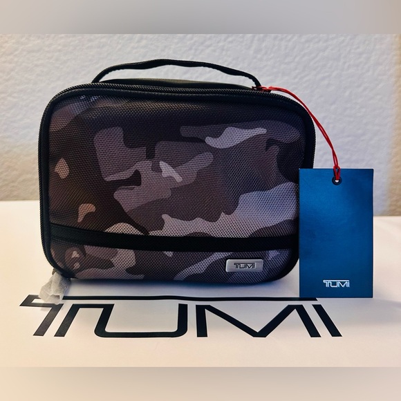 Brand New with Tag TUMI Travel Pouch Camouflage City Map Print - Picture 1 of 4